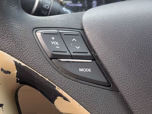 Used 2013 Hyundai Sonata GLS FWD image 22