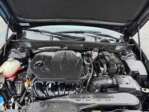 Used 2023 Hyundai Sonata SE image 11