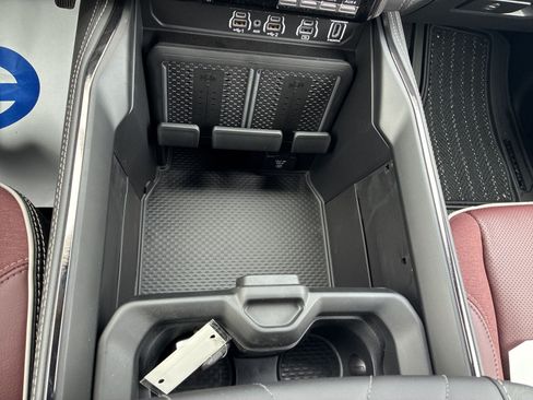 New 2026 RAM 2500 Limited AWD/4WD image 27