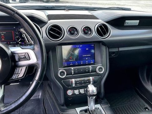 Used 2019 Ford Mustang GT Premium w/ GT Performance Package RWD image 9