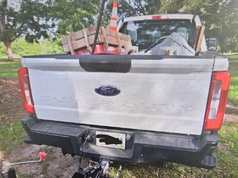 Used 2024 Ford F350 XL RWD image 3