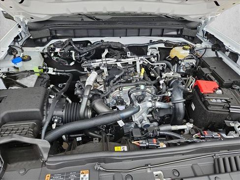 New 2026 Ford Bronco Outer Banks AWD/4WD image 17