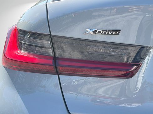 New 2026 BMW 330i xDrive Sedan w/ M Sport Package AWD/4WD image 10