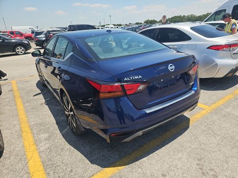 Used 2022 Nissan Altima 2.0 SR FWD image 7