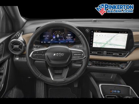 New 2026 Chevrolet Equinox ACTIV w/ Convenience Package III AWD/4WD image 4