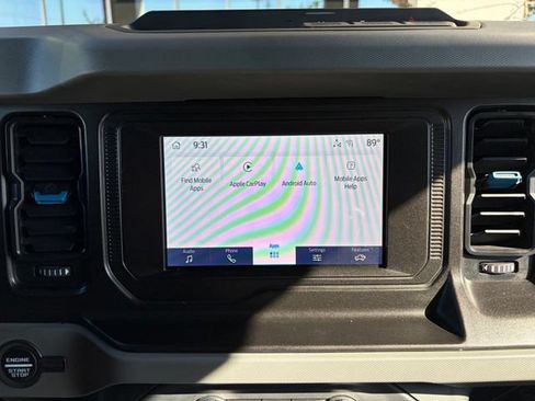 Used 2022 Ford Bronco Black Diamond AWD/4WD image 17