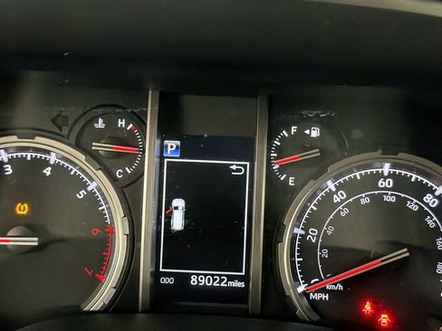 Used 2022 Toyota 4Runner TRD Sport RWD image 12