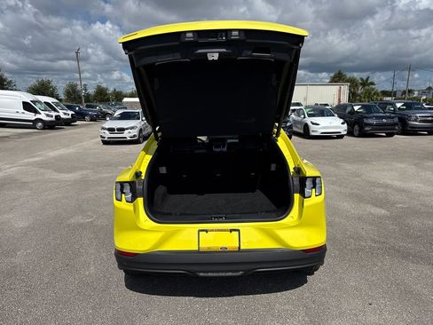 Used 2025 Ford Mustang Mach-E Premium RWD image 30