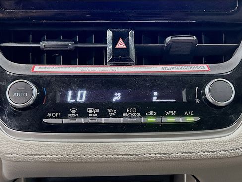 Used 2023 Toyota Corolla Cross LE image 13