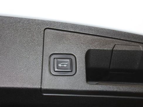 Used 2020 Cadillac XT4 Sport image 34