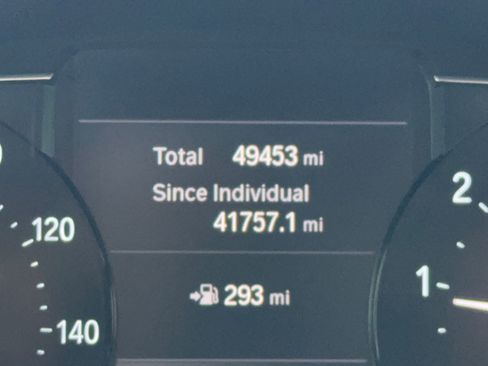 Used 2022 BMW 330i Sedan w/ Driving Assistance Package image 23