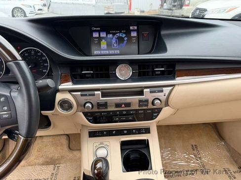 Used 2014 Lexus ES 350 FWD image 21