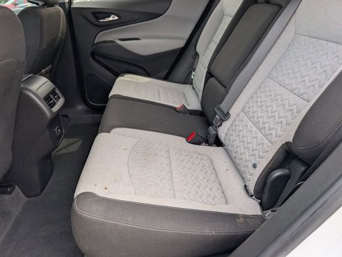 Used 2022 Chevrolet Equinox LT image 8