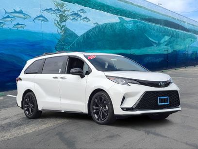 New 2026 Toyota Sienna XSE