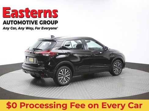 Used 2023 Nissan Kicks SV FWD image 40