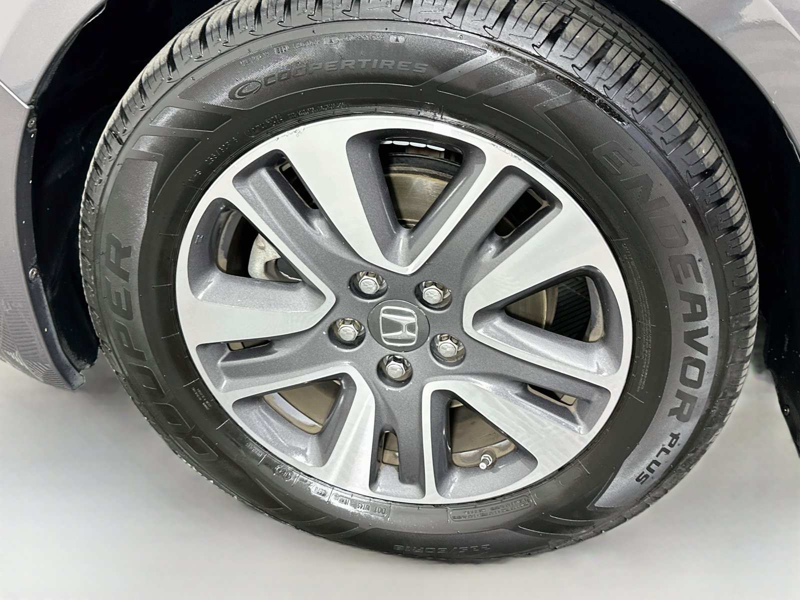 Used 2015 Honda Odyssey Touring image 36