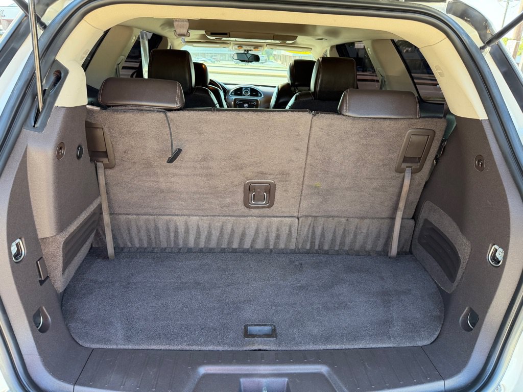 Used 2013 Buick Enclave Premium FWD image 23