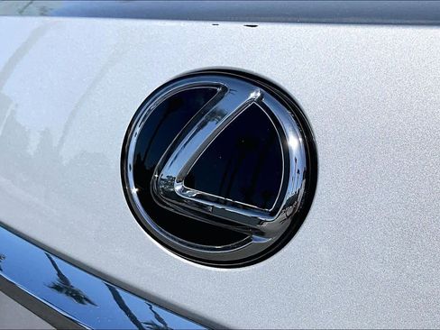 Used 2018 Lexus RX 350 FWD w/ Premium Package image 29