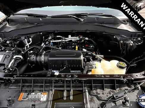 Used 2022 Ford Explorer XLT w/ Equipment Group 202A image 29