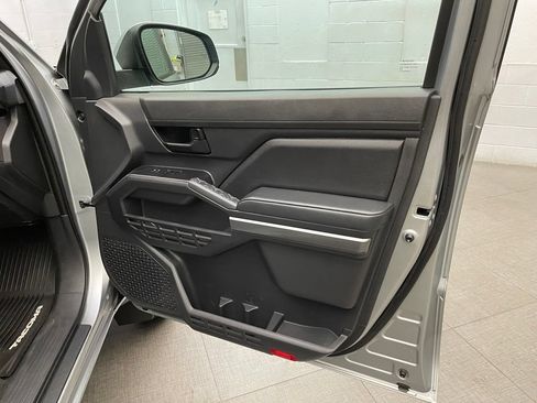 Used 2024 Toyota Tacoma SR5 RWD image 28