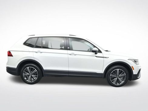 Used 2024 Volkswagen Tiguan Wolfsburg Edition FWD image 9