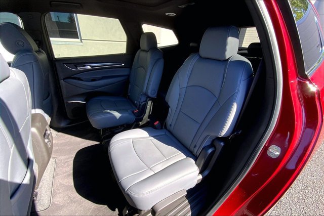 Used 2024 Buick Enclave Essence w/ Experience Buick Package AWD/4WD image 26