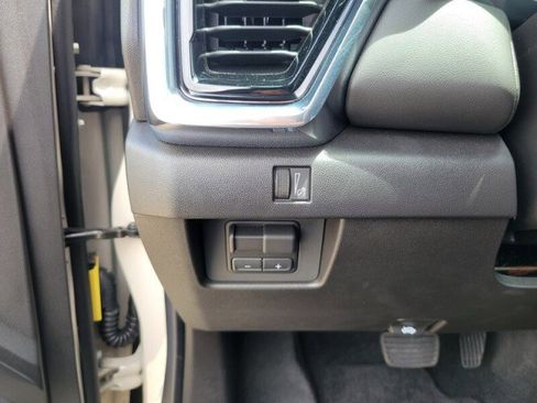 Used 2026 GMC Canyon Elevation w/ Convenience Package AWD/4WD image 13