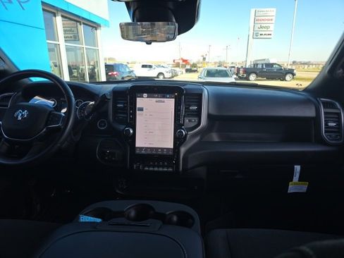 Used 2025 RAM 2500 Tradesman image 7