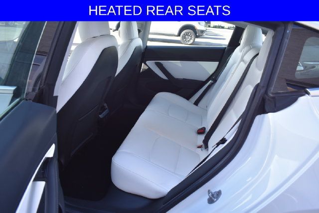 Used 2020 Tesla Model 3 Standard Range Plus RWD image 9