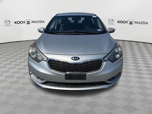 Used 2015 Kia Forte EX w/ EX Premium Package FWD image 2