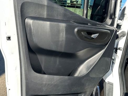 Used 2023 Mercedes-Benz Sprinter 2500 image 8