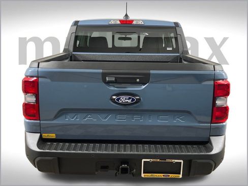 Used 2025 Ford Maverick Lariat image 30