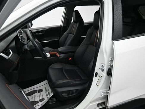 Used 2024 Toyota RAV4 Adventure AWD/4WD image 11