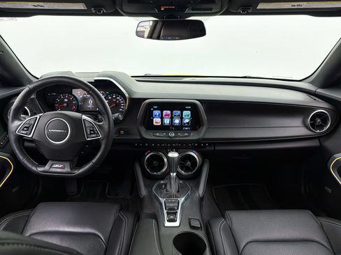 Used 2016 Chevrolet Camaro SS RWD image 20