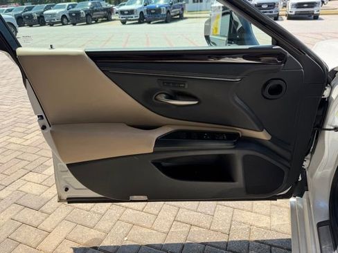 Used 2020 Lexus ES 350 w/ Premium Package image 6