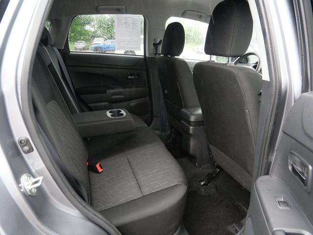 Used 2024 Mitsubishi Outlander Sport ES AWD/4WD image 10