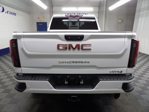 Used 2024 GMC Sierra 2500 AT4 w/ AT4 Premium Plus Package image 43