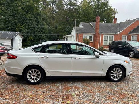 Used 2016 Ford Fusion S image 20