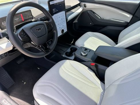 Used 2023 Ford Mustang Mach-E Premium RWD image 10