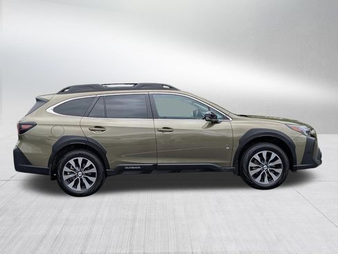 Certified 2025 Subaru Outback Limited w/ Tech Package 3 AWD/4WD image 8