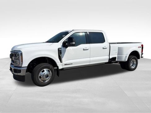 New 2026 Ford F350 Lariat w/ Lariat Ultimate Package AWD/4WD image 3