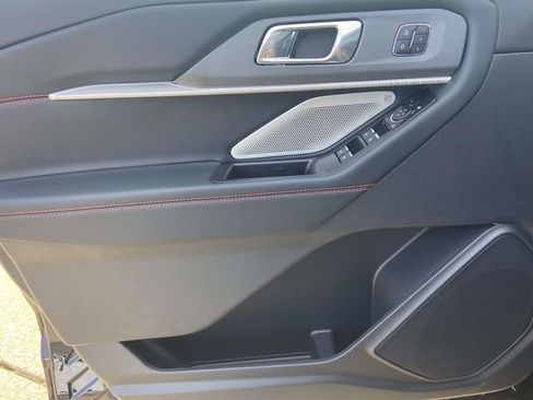 New 2026 Ford Explorer ST w/ Sun And Sound Package image 11