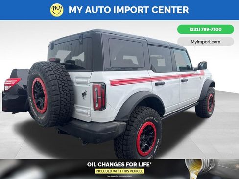 Used 2025 Ford Bronco Badlands AWD/4WD image 5