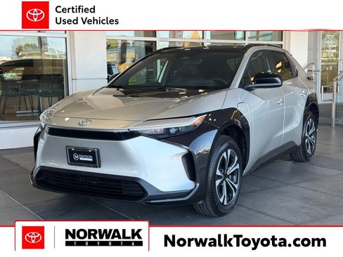 Certified 2023 Toyota bZ4X FWD w/ Weather Package image 1