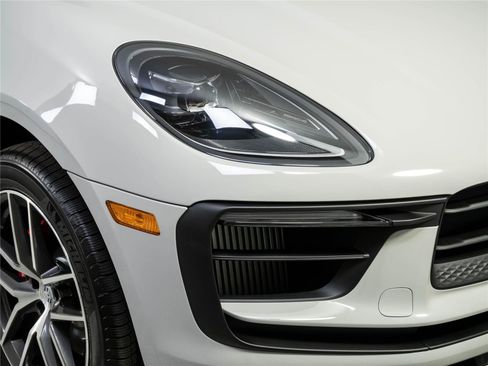 New 2026 Porsche Macan S AWD/4WD image 37