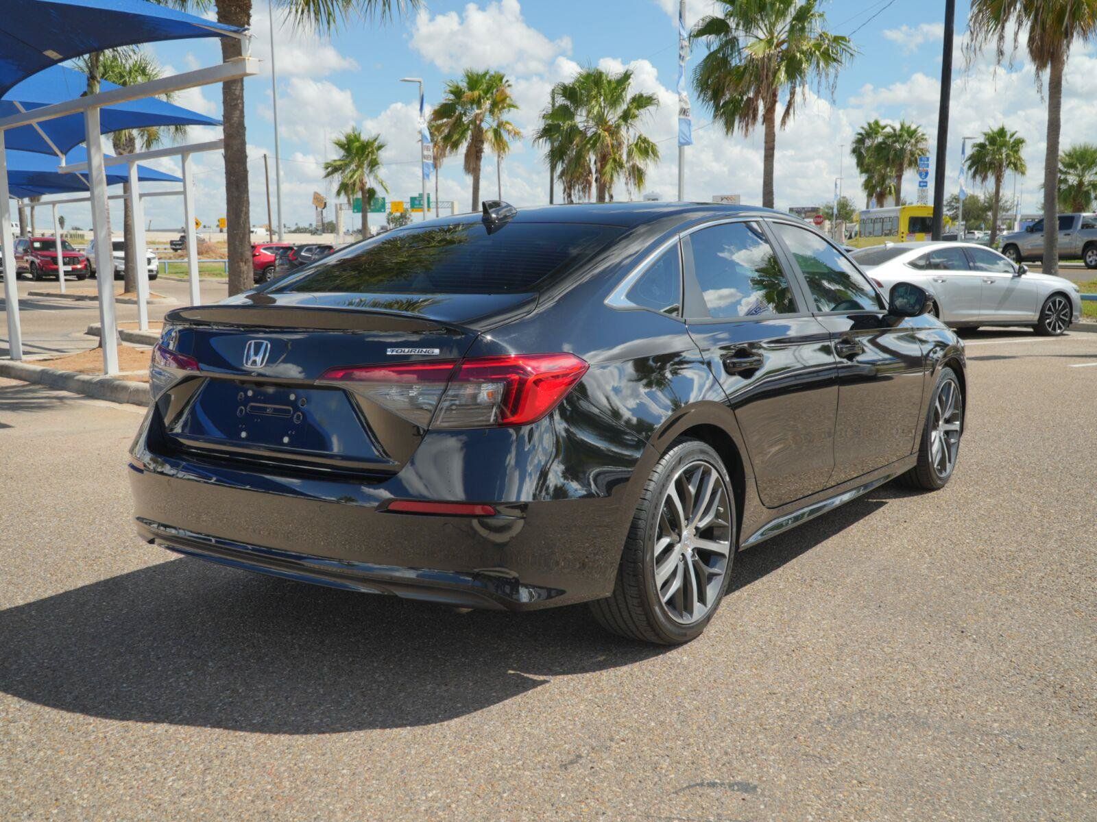 Used 2024 Honda Civic Touring image 10