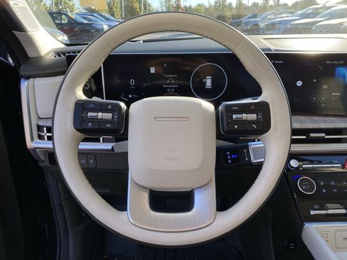 Used 2024 Hyundai Santa Fe Calligraphy image 12