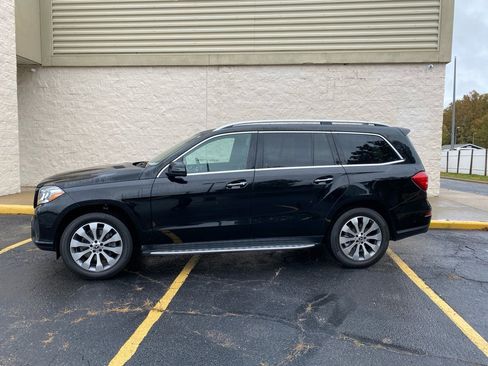 Used 2018 Mercedes-Benz GLS 450 4MATIC image 2