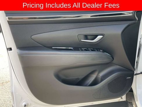 Used 2022 Hyundai Santa Cruz Limited AWD/4WD image 19