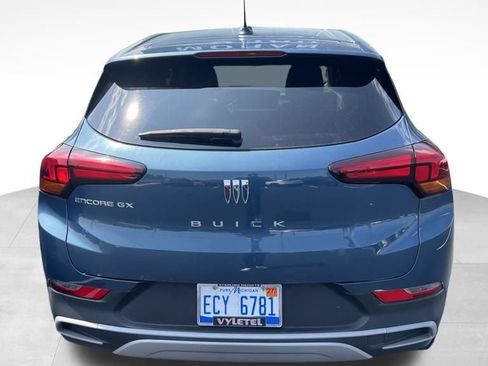 Certified 2024 Buick Encore GX Preferred FWD image 5